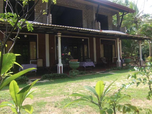 Hotel Sun And Sea Bentota Exterior photo