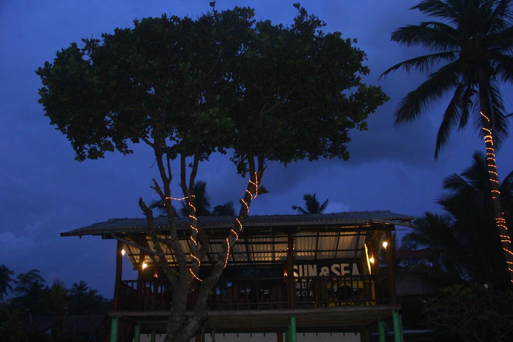 Hotel Sun And Sea Bentota Exterior photo